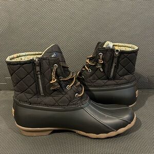 Sperry women’s saltwater core boots
